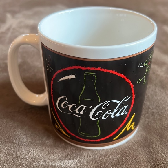 Coca-Cola 1995 Collector's Coffee Mug (No. 169803) *NEW IN BOX** - Picture 8 of 13